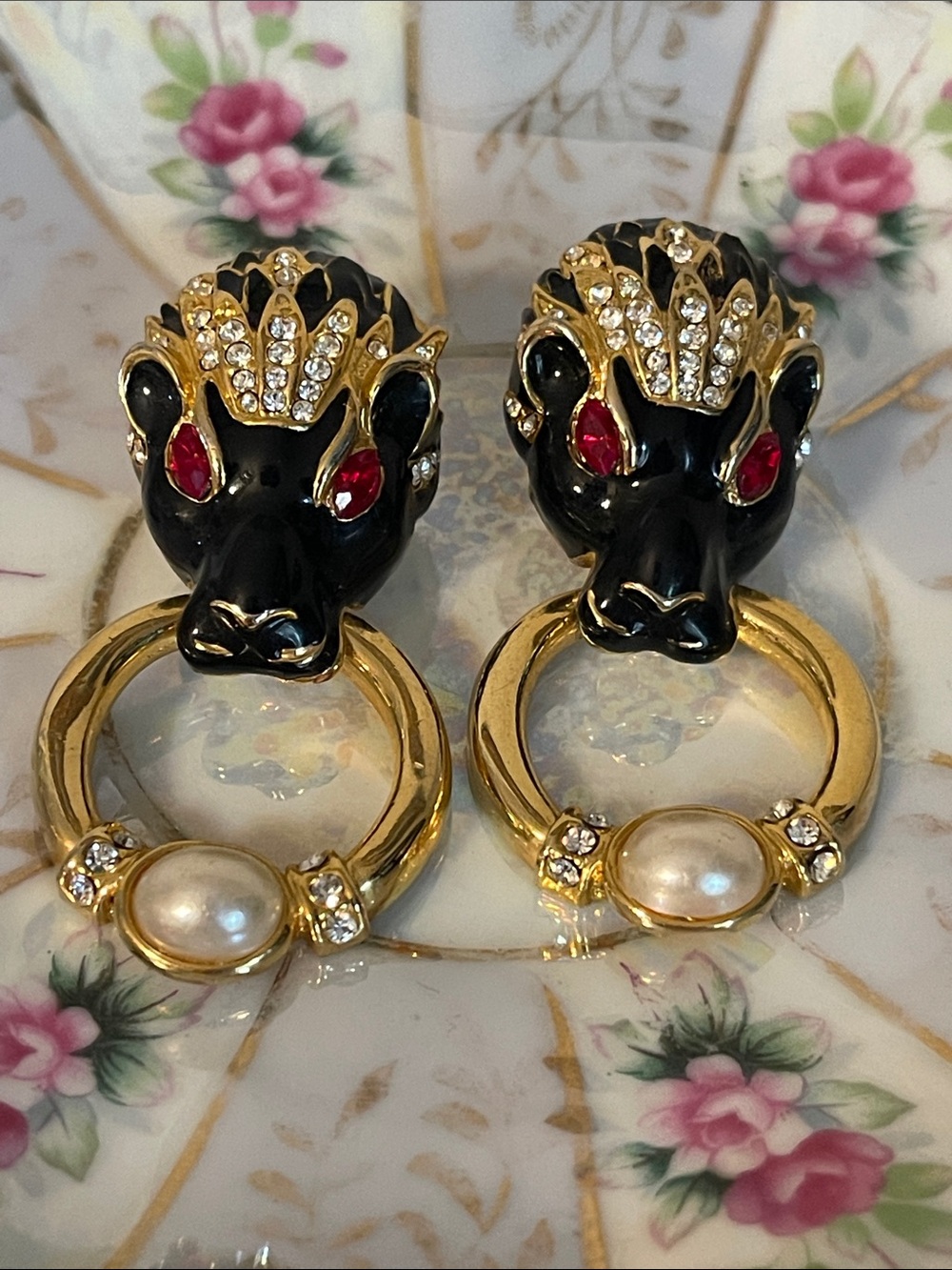 1980’s Couture Black Enamel Rhinestone Panther Door Knocker Clip On Earrings